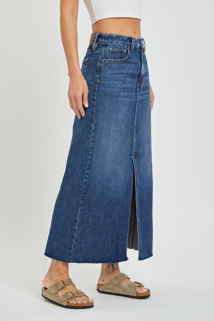 [PEYTON] DARK WASH MIDI SKIRT – HIDDEN JEANS