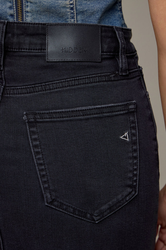 [PEYTON] Black Side Slit Stretch Midi Skirt