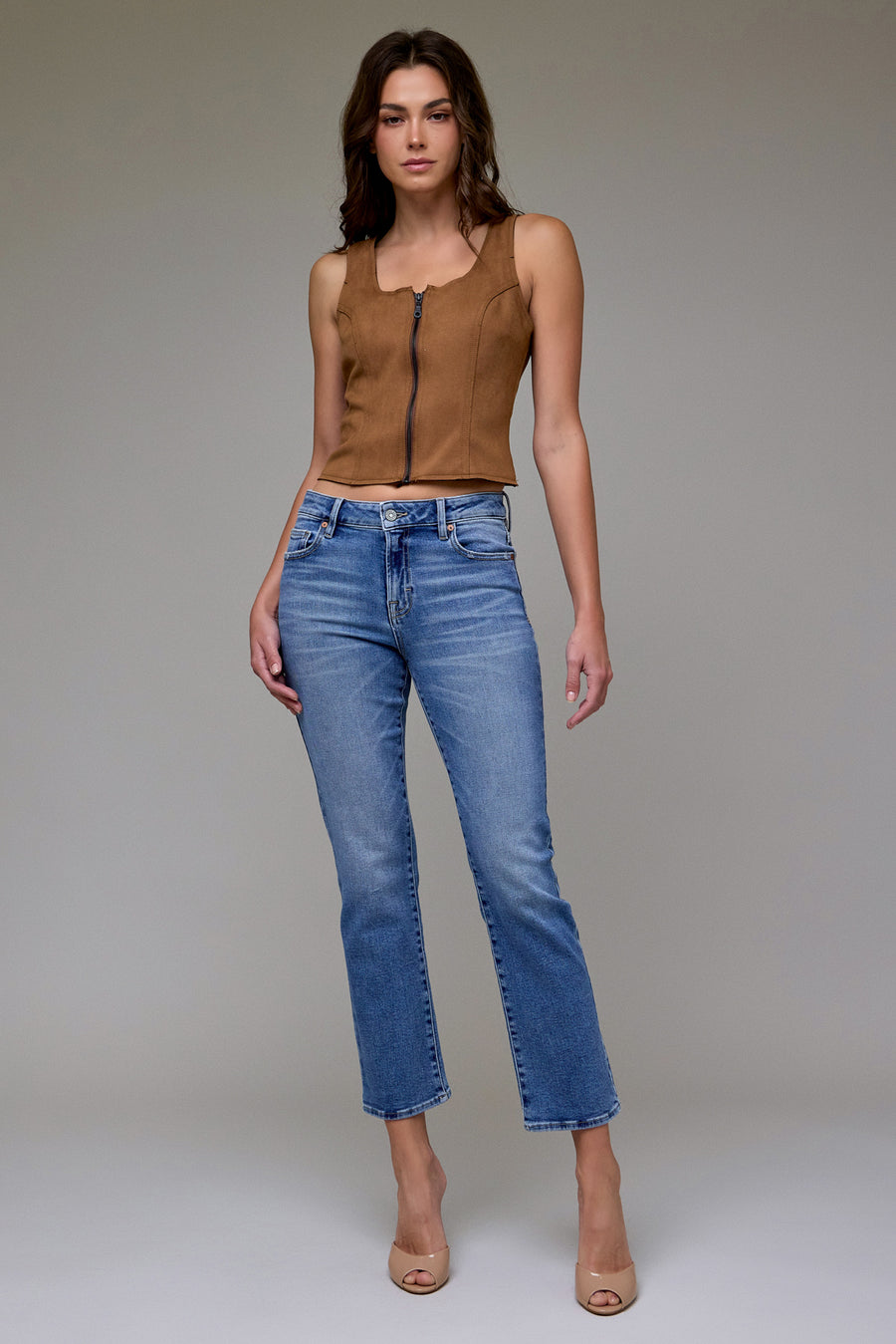 [QUINN] Medium Wash Clean Stretch Mid Rise Cigarette Skinny