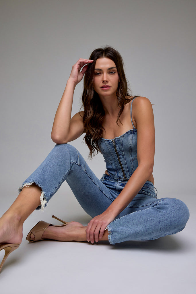 [QUINN] Medium Light Low Rise Frayed Hem Cigarette Skinny