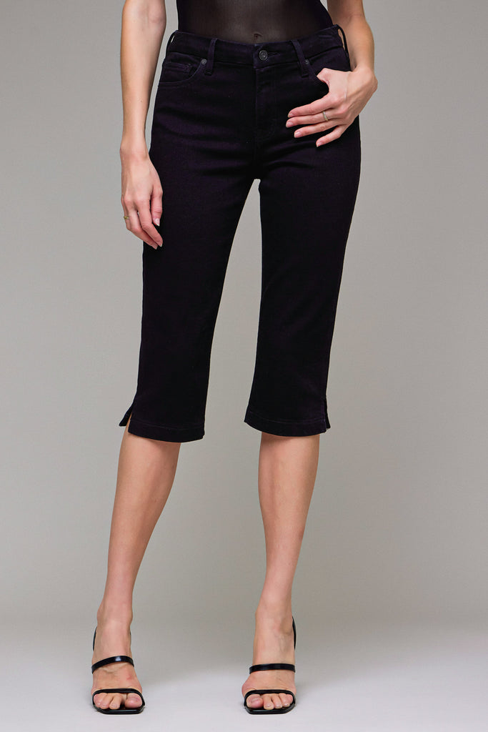[AMELIA] Black Cropped Capri Mid Rise Skinny