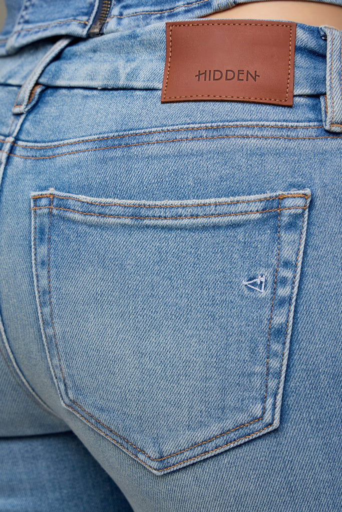 [KENZIE] Vintage Wash Mid Rise 18" Inseam Skinny