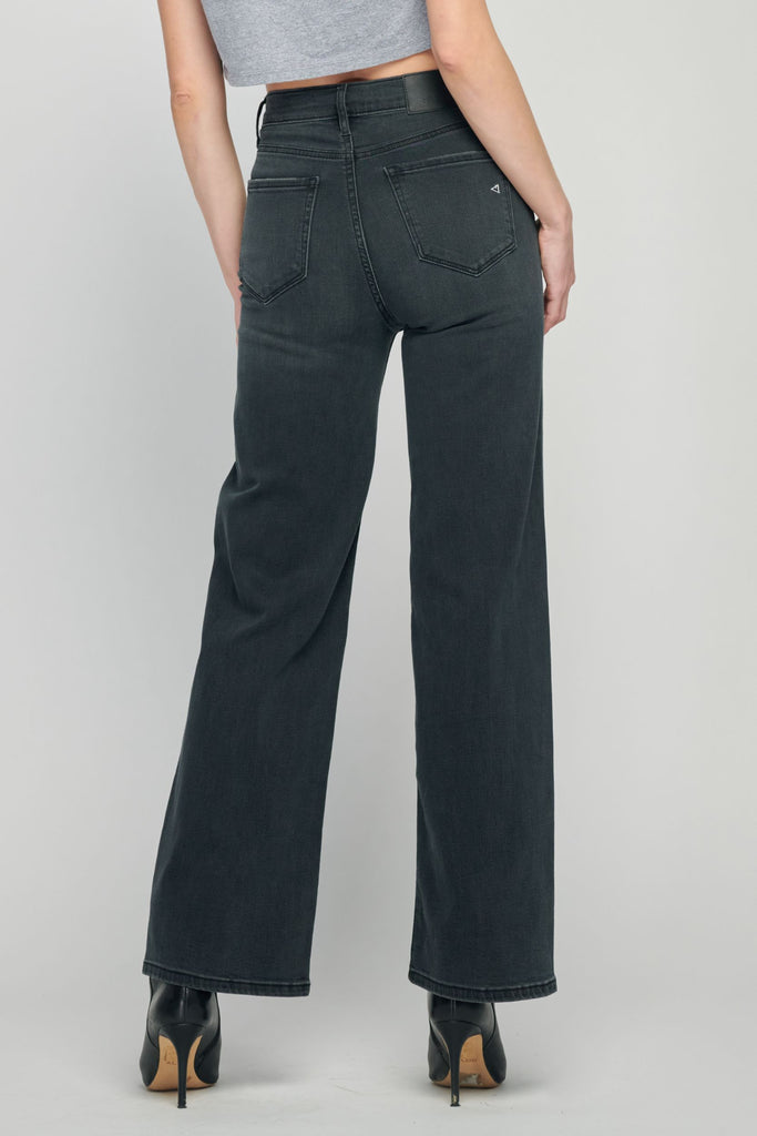 [LOGAN] Black High Rise 31" Inseam Dad Jean