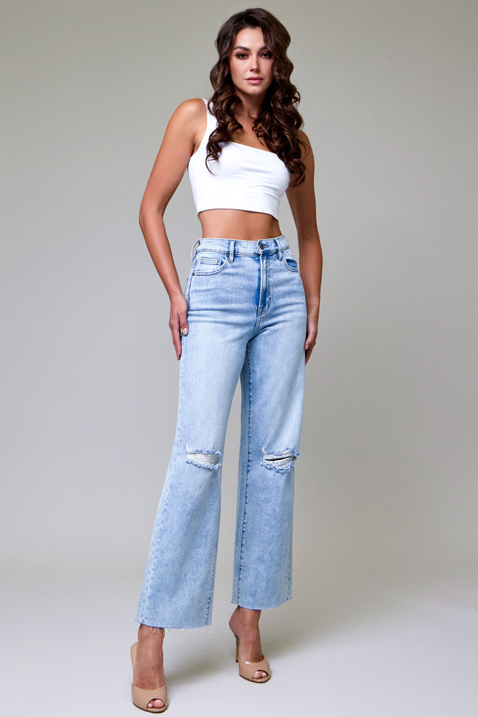 [LOGAN] Light Wash Knee Distressed Dad Jean