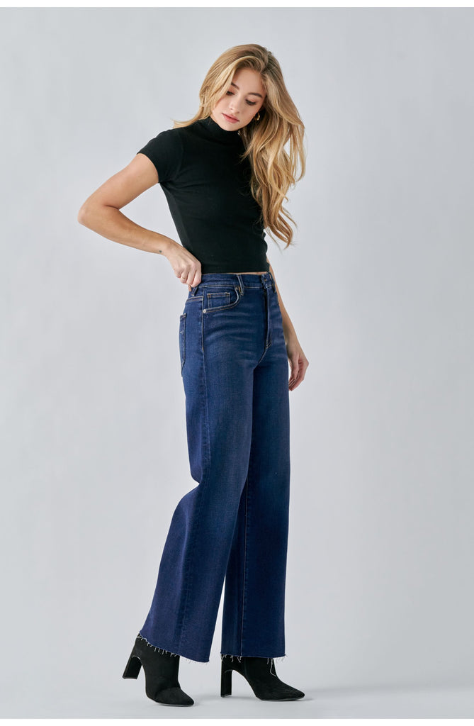 [LOGAN] Dark Wash Clean Stretch Dad Jean