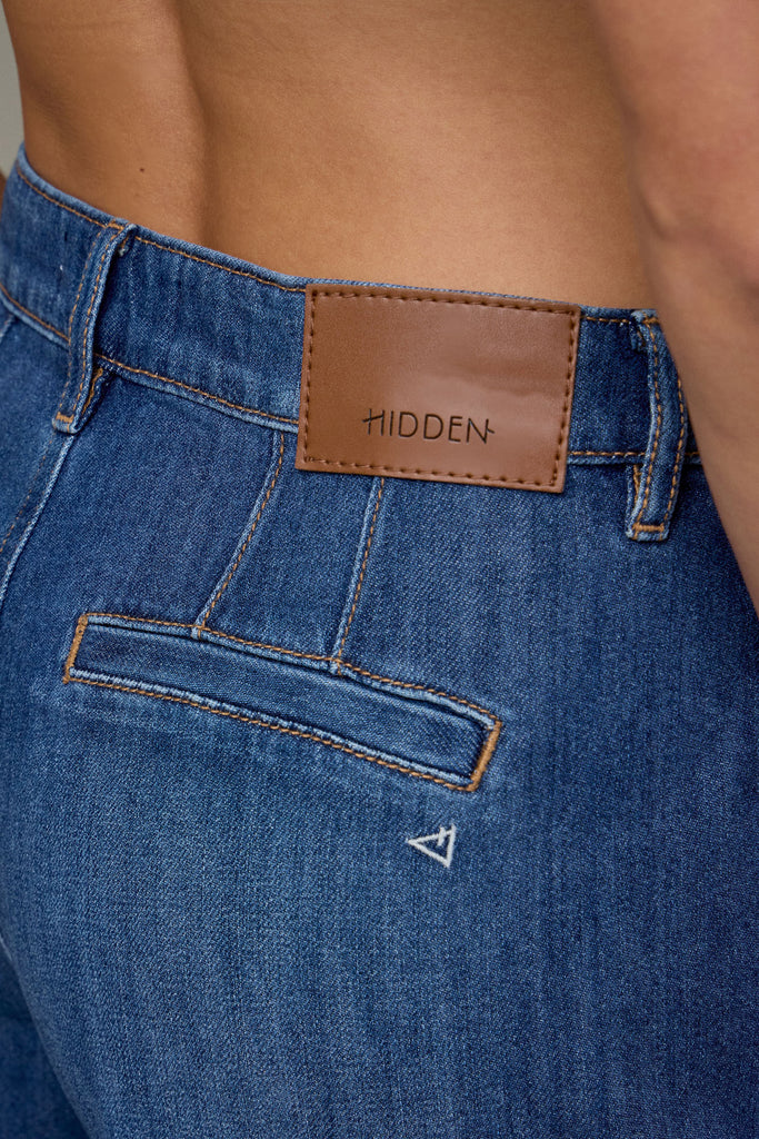 [NORI] Dark Wash 31" Inseam Wide leg Trouser