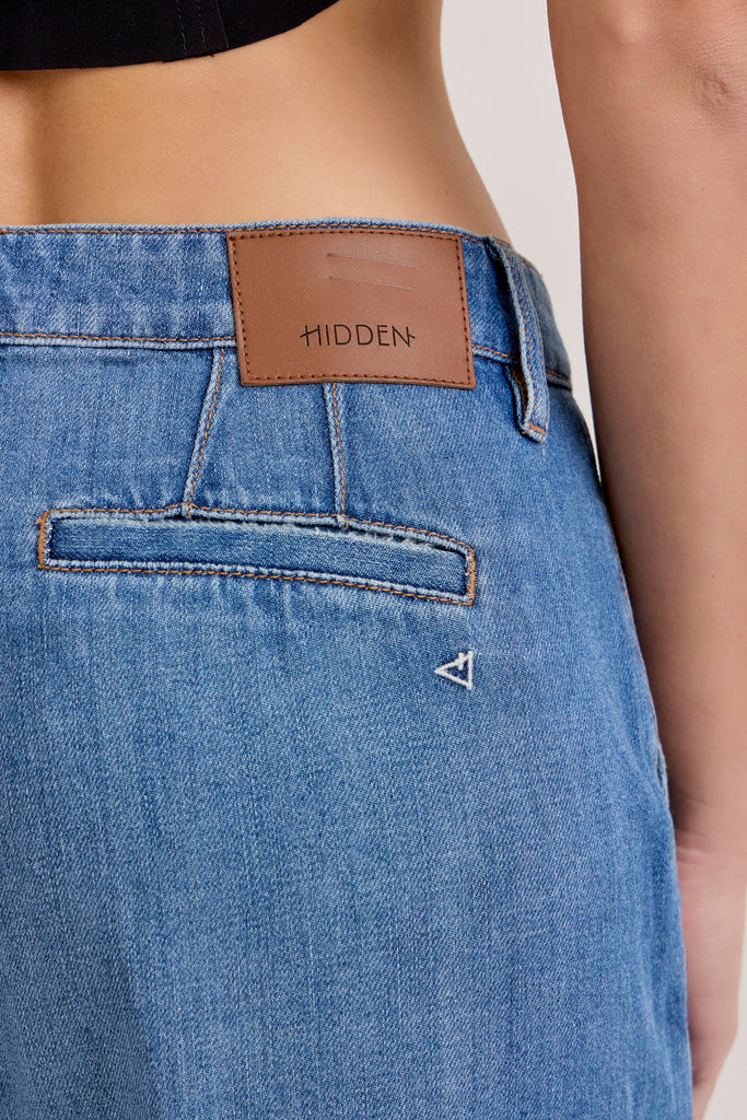 [NORI] MEDIUMDARK WASH 31" INSEAM WIDELEG TROUSER