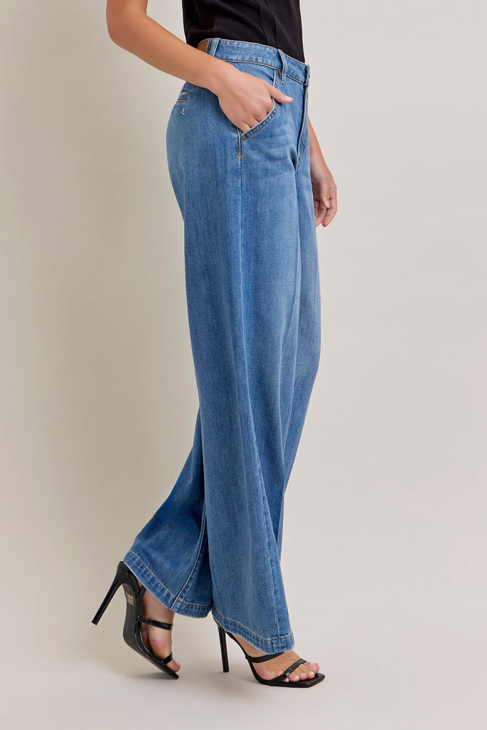 [NORI] MEDIUMDARK WASH 31" INSEAM WIDELEG TROUSER
