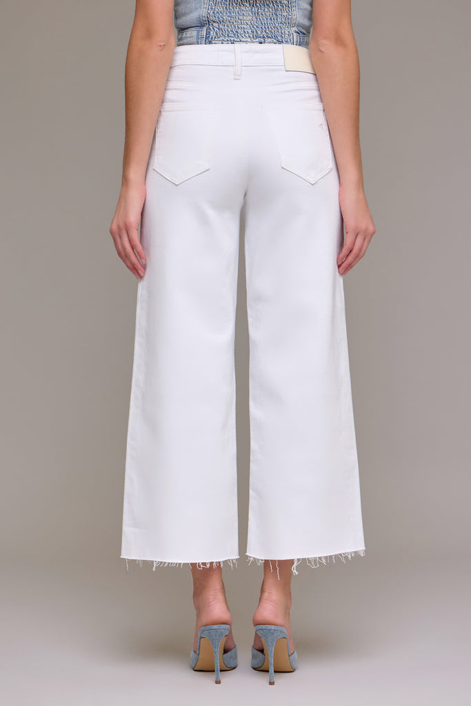 [NORI] White Clean Cropped Wide leg