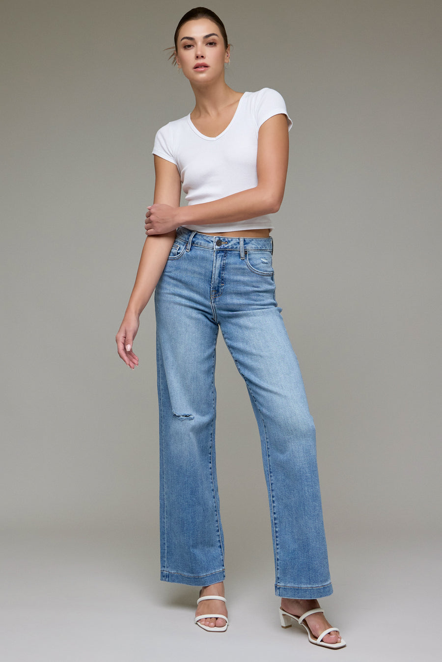 [LOGAN] Medium Wash Stretch High Rise Dad Jean