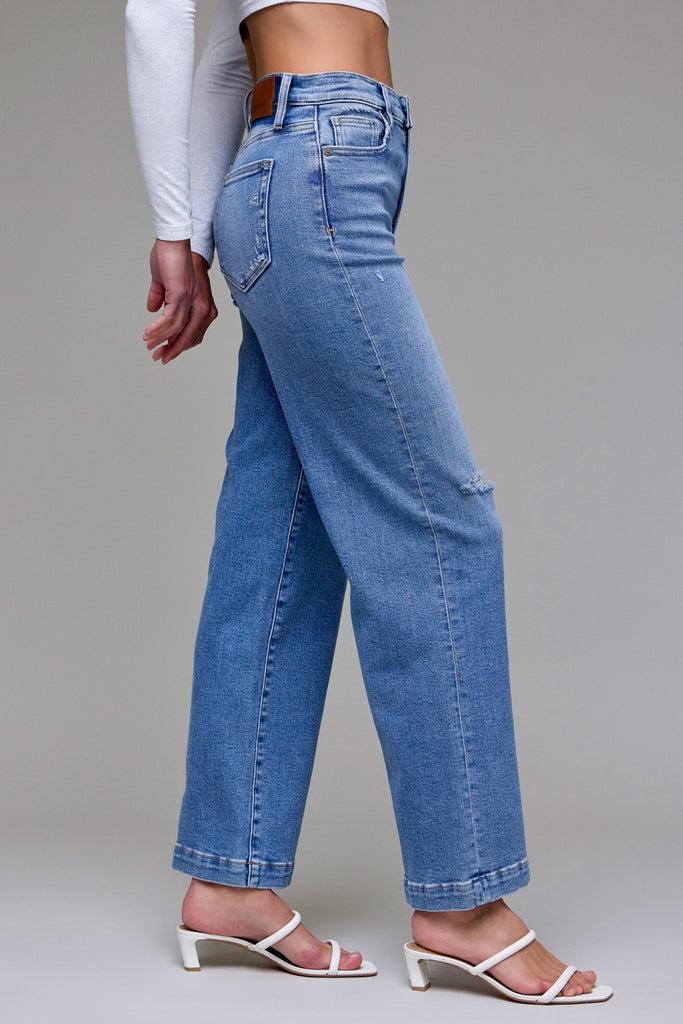 [LOGAN] Medium Wash Stretch High Rise Dad Jean