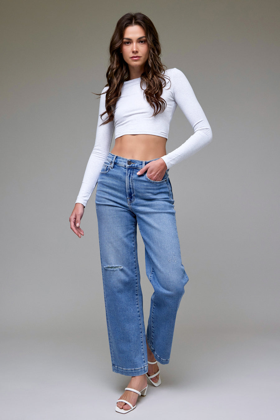 [LOGAN] Medium Wash Stretch High Rise Dad Jean