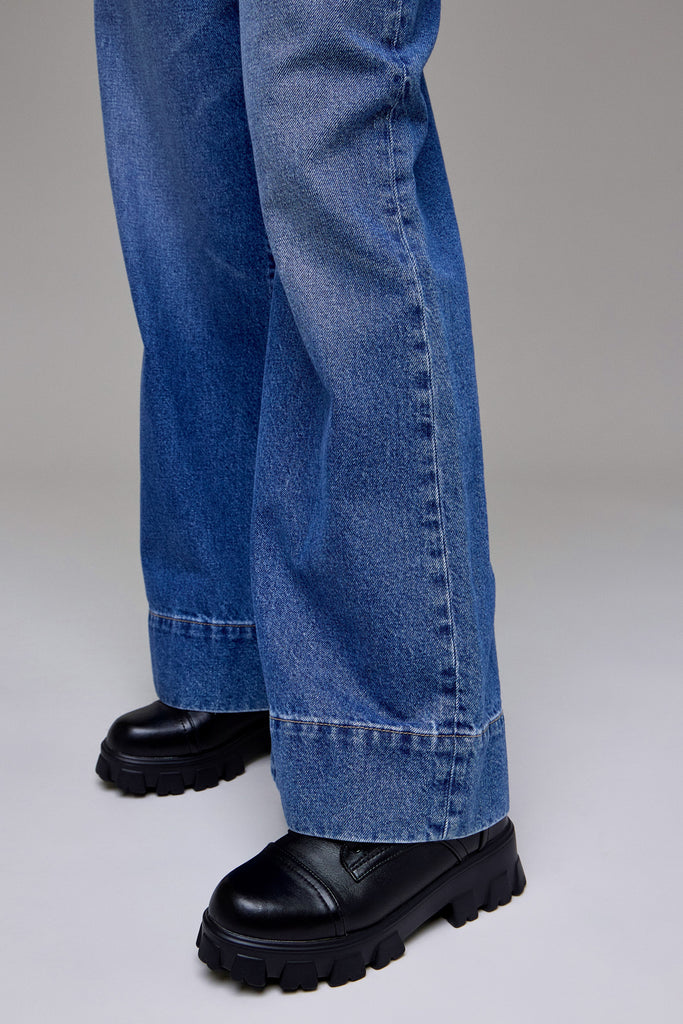 [NORI] Medium Dark Clean Classic Extra Wide Leg