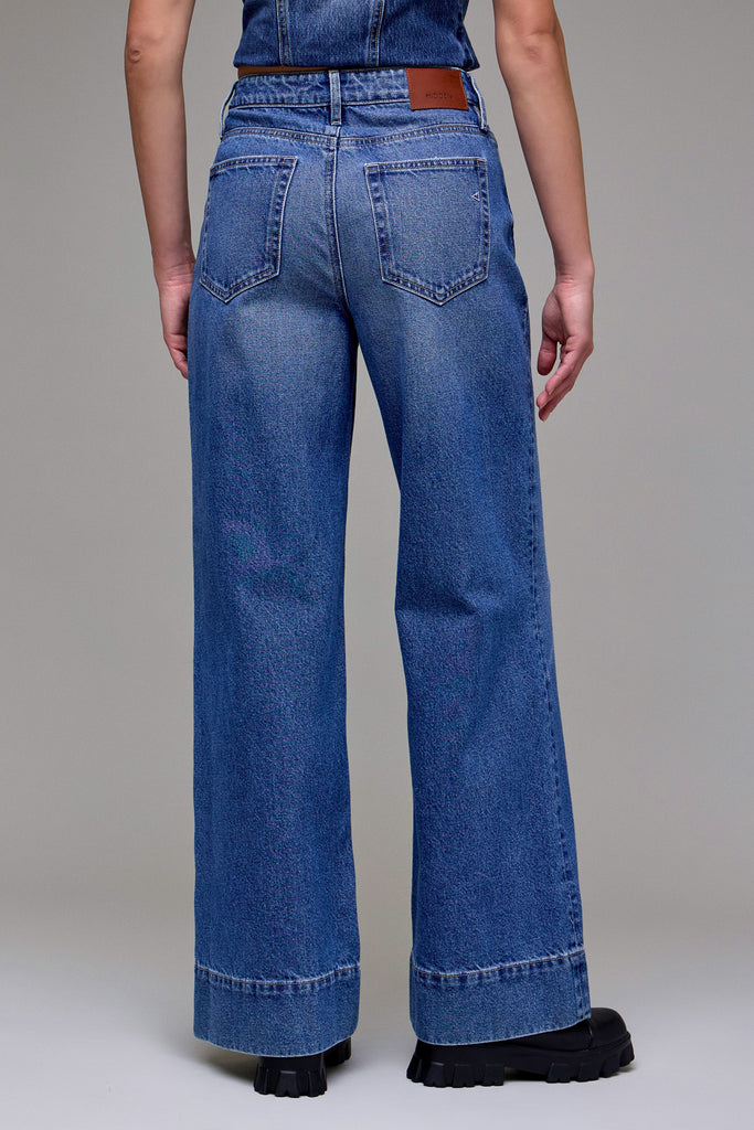 [NORI] Medium Dark Clean Classic Extra Wide Leg