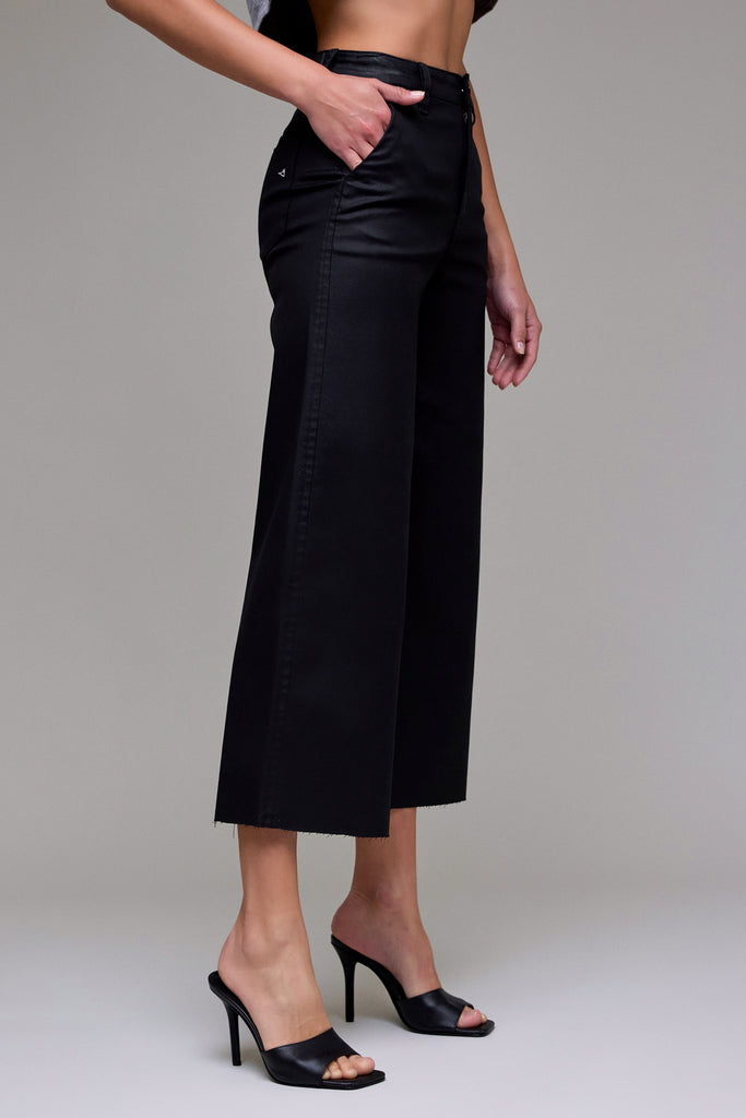 [NORI] Coated Cropped Relaxed Trouser Wide Leg