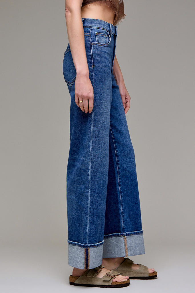 [LOGAN] Dark Wash Cuffed Stretch Clean Dad Jean