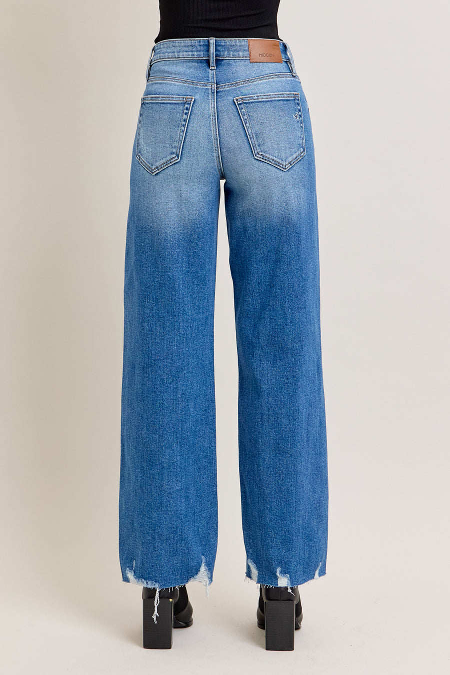 [LOGAN] MEDIUM DARK WASH 32" INSEAM HIGH RISE LOGAN DAD BASIC JEAN