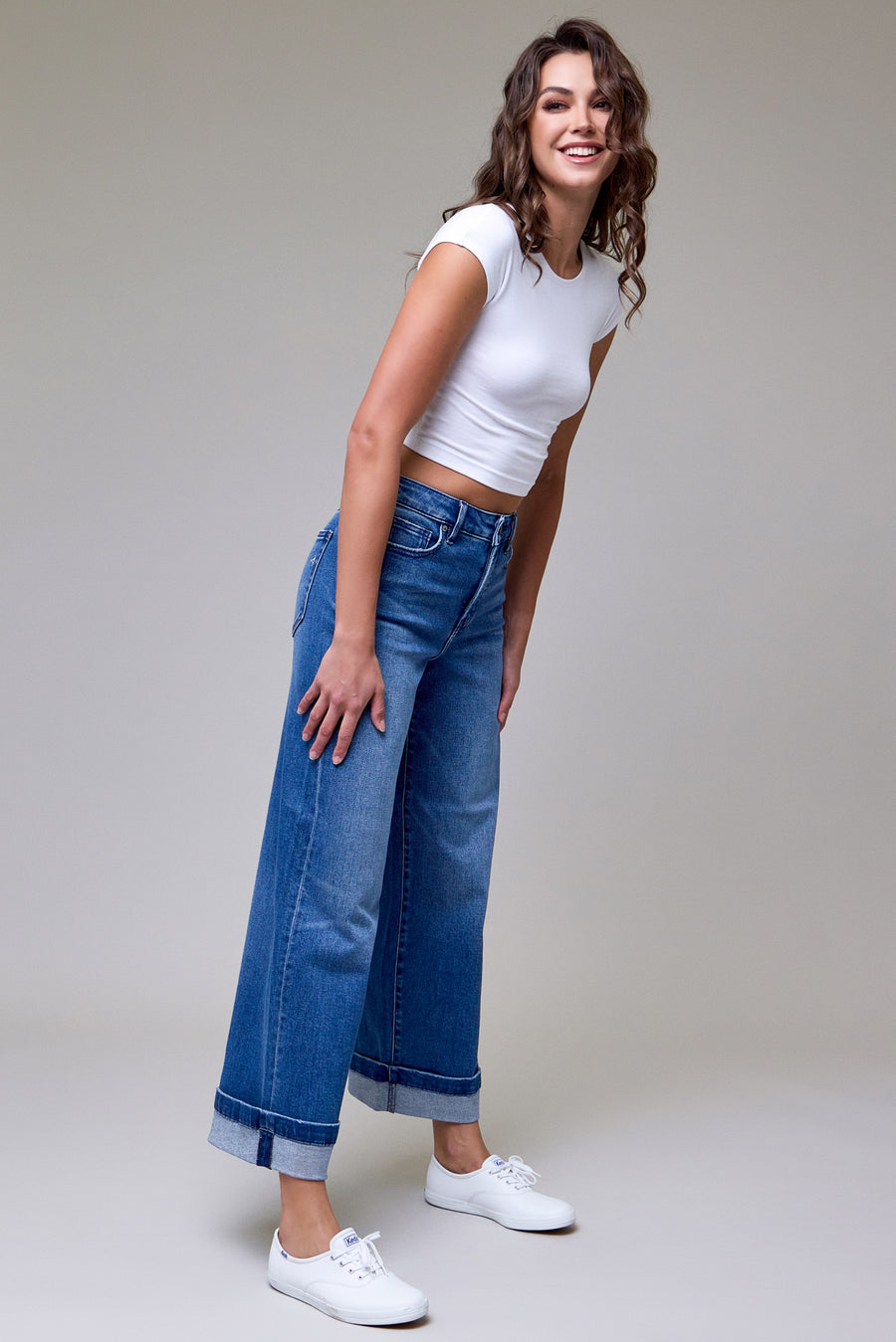 [NORI] Medium Wash 3" Cuffed High Rise Wide leg