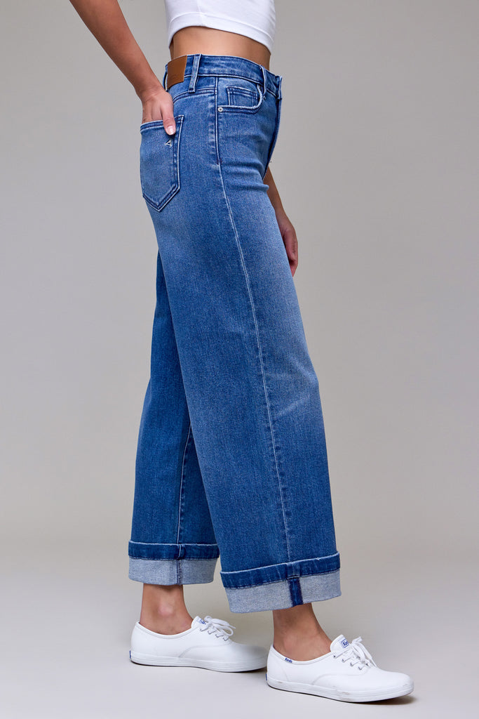 [NORI] Medium Wash 3" Cuffed High Rise Wide leg
