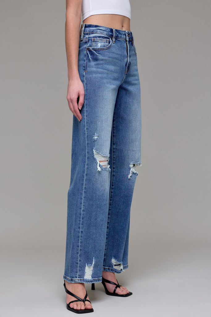 [LOGAN] Medium Vintage Distressed High Rise Dad Jean