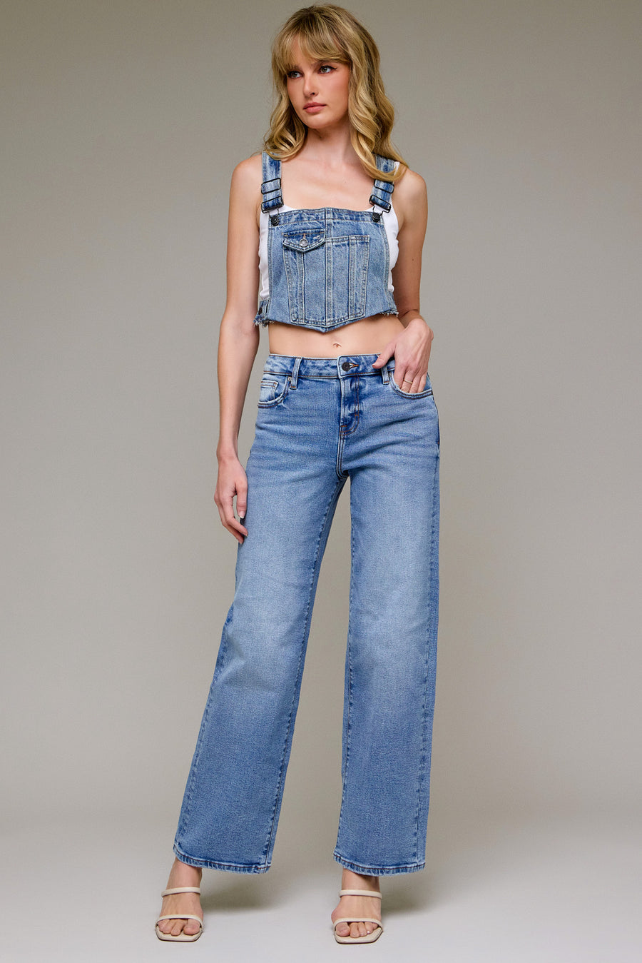 [LOGAN] MEDIUM WASH CLEAN STRETCH 32" INSEAM DAD JEAN