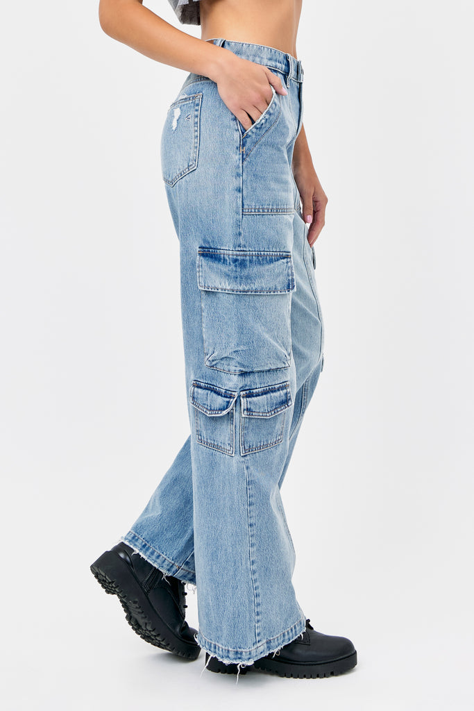 [NORI] Light Wash Cargo Moto 33" Inseam Wideleg