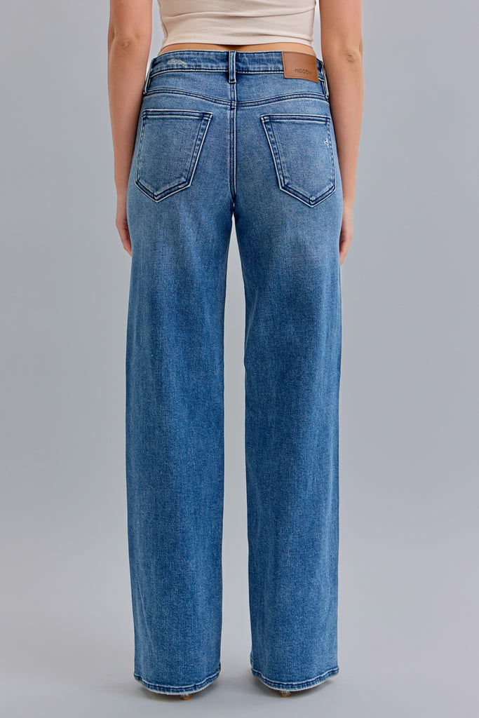 [LOGAN] Dark Wash Mid Rise Distressed Dad Jean