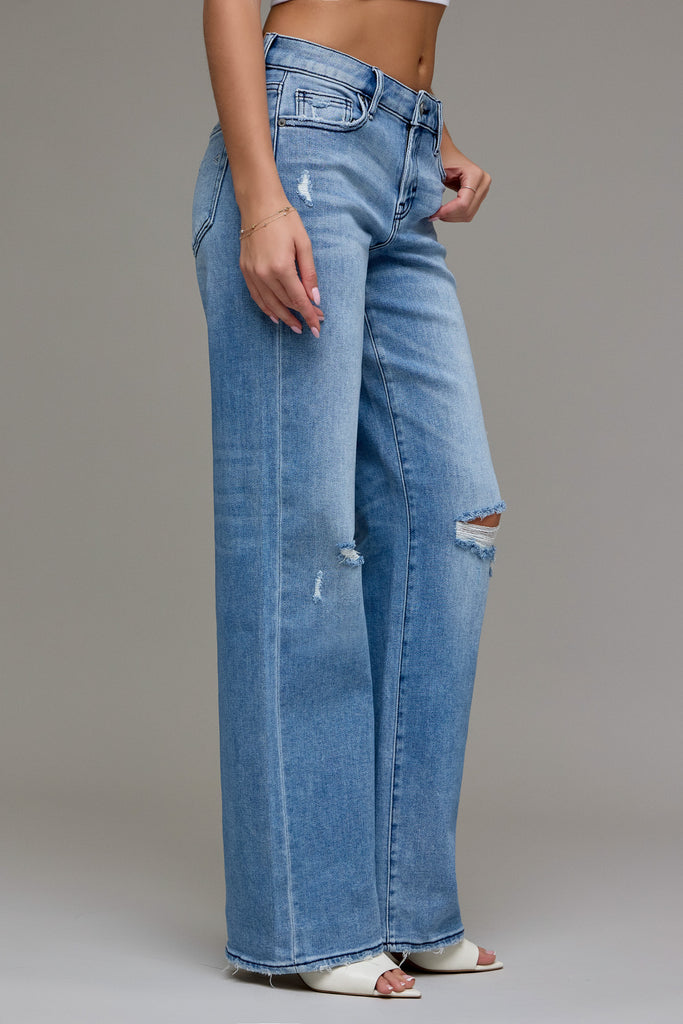 [Logan] Medium Wash Mid Rise Distressed 33" Inseam Dad Jean