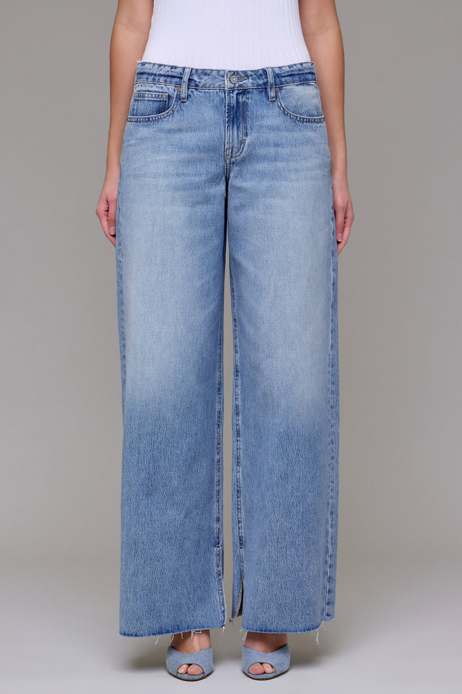 [NORI] Medium Wash Classic Low Rise Extra Wide leg