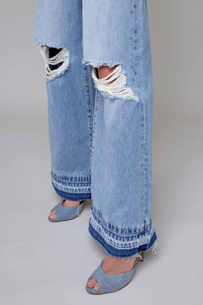 [NORI] Medium Wash Classic Low Rise Extra Wide leg