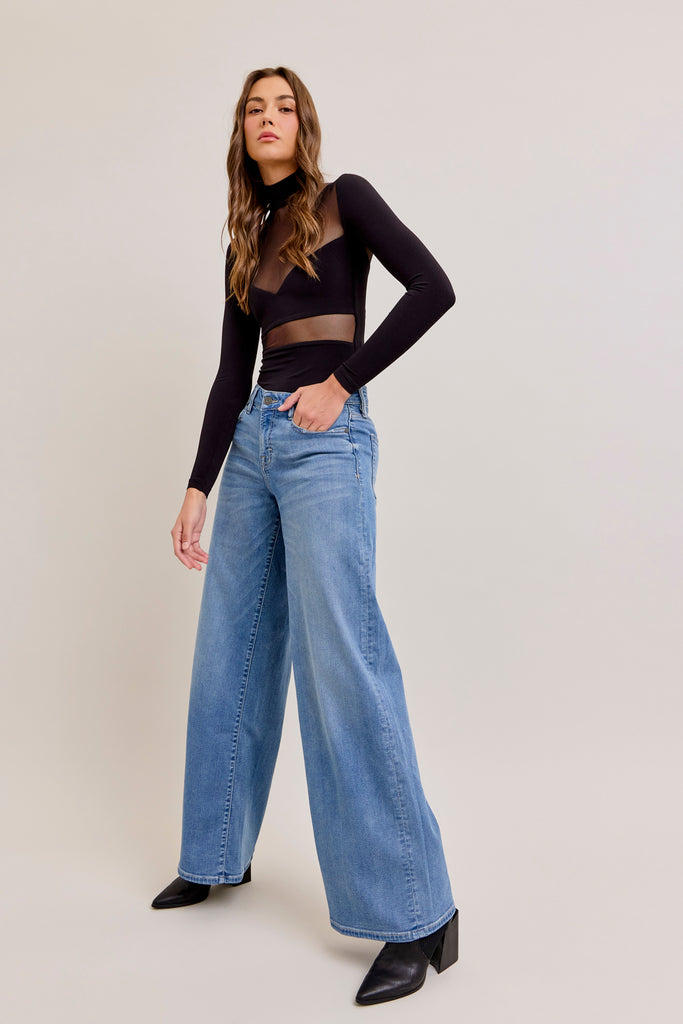 [NORI] Medium Light Mid Rise 33" Inseam Super Wide Leg