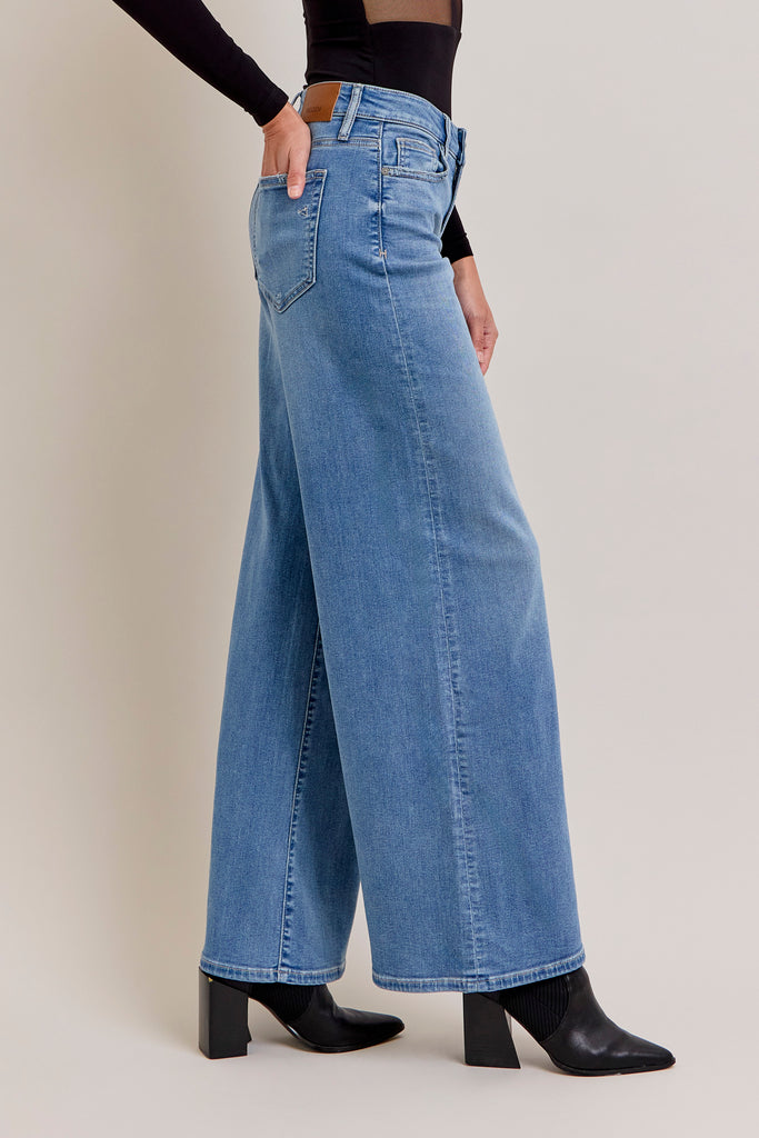 [NORI] Medium Light Mid Rise 33" Inseam Super Wide Leg