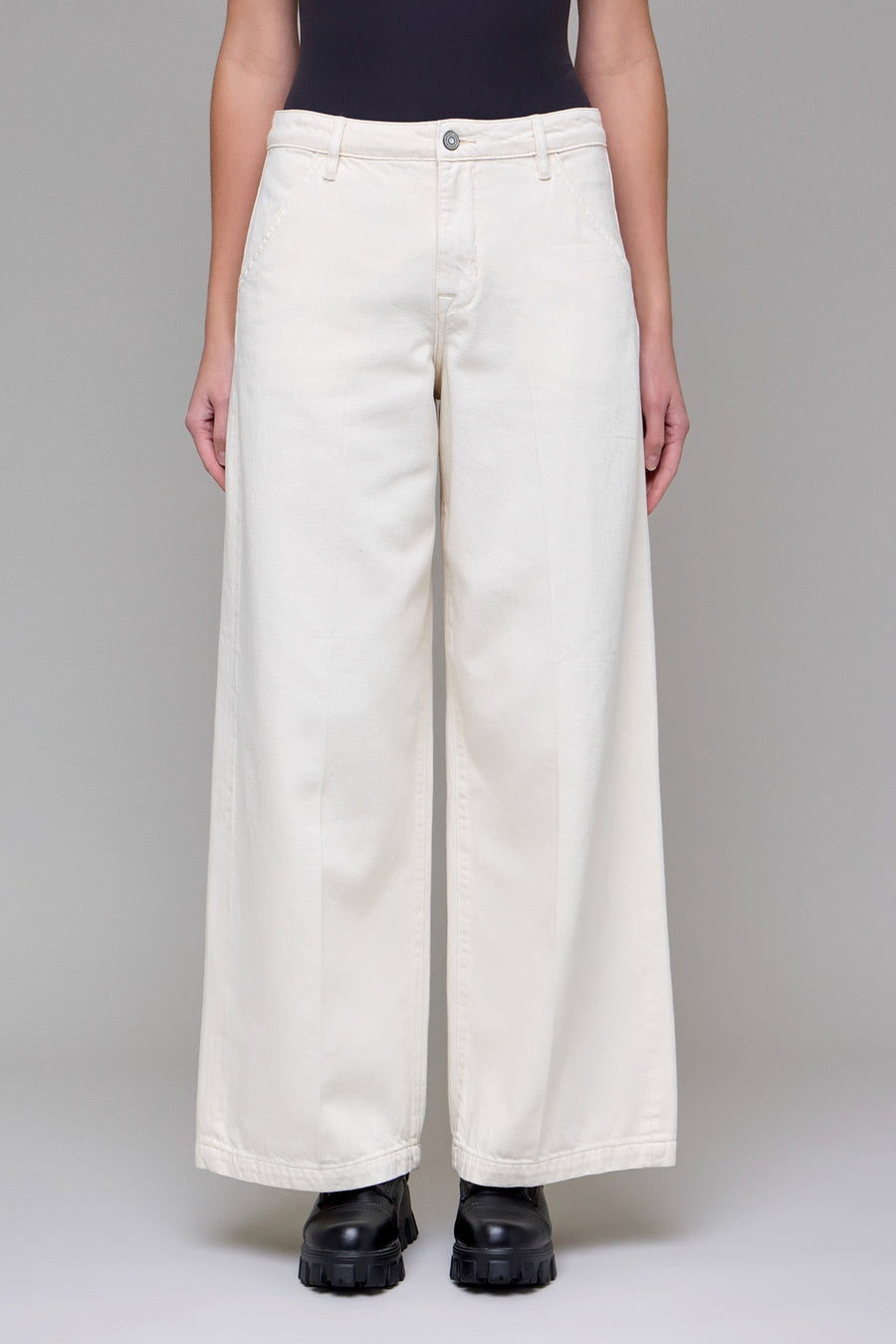 [NORI] Ecru Wash Super Soft 31" Inseam Extra Wideleg