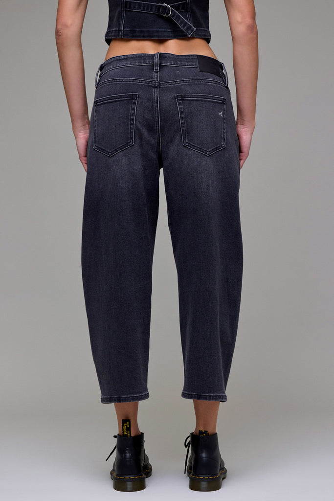 [SAMMIE] Medium Grey Stretch Cropped Barrel Jean