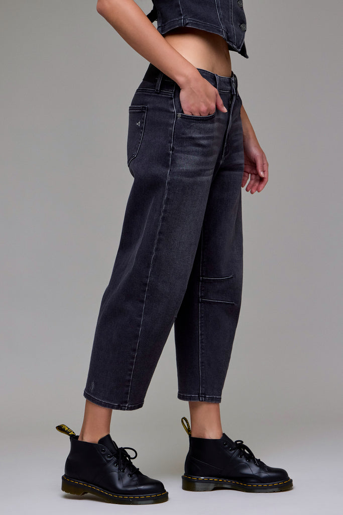[SAMMIE] Medium Grey Stretch Cropped Barrel Jean