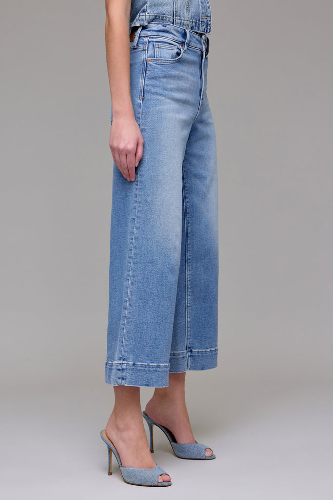 [NORI] Medium Light Stretch Clean Crop Wide leg