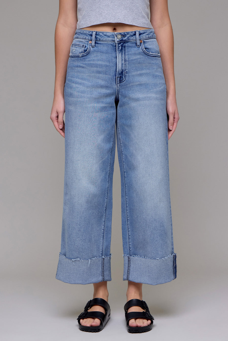 [NORI] Medium Light Cuffed Crop Wide leg