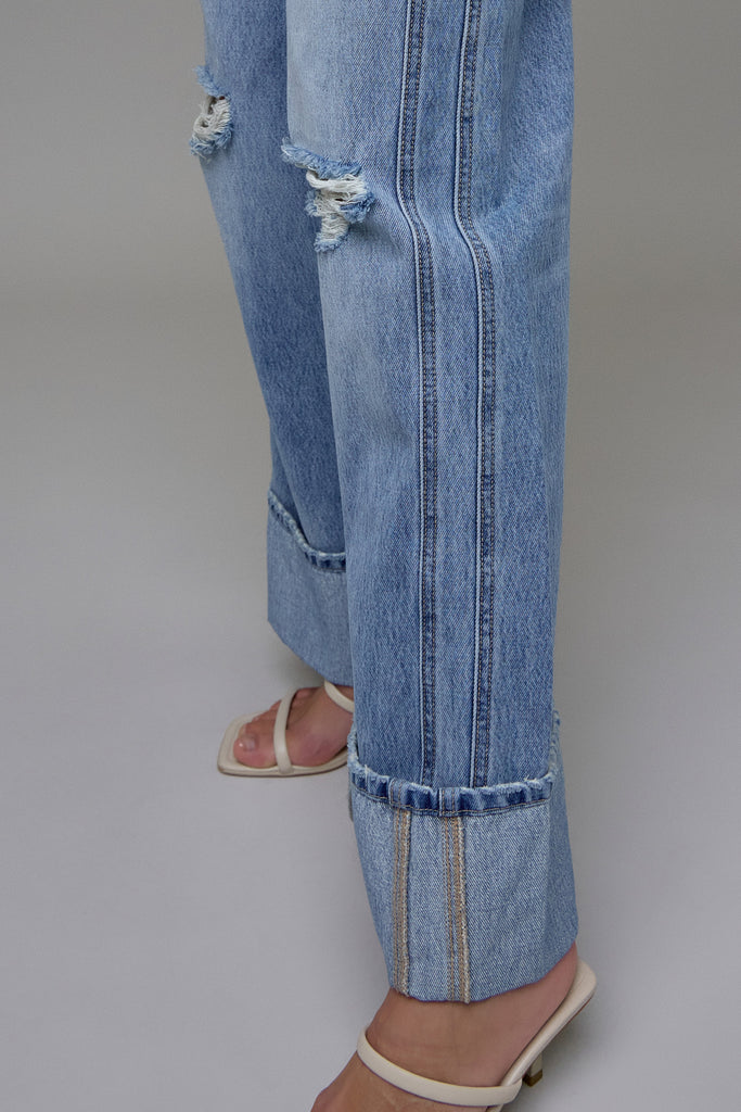 [NORI] Medium Light Cuffed Classic Distressed Wide leg