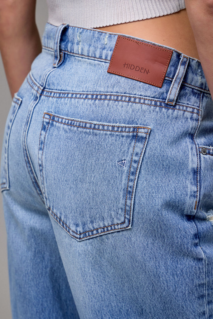 [ALYX] Medium Light Classic Adjustable Oversized Baggy Jean