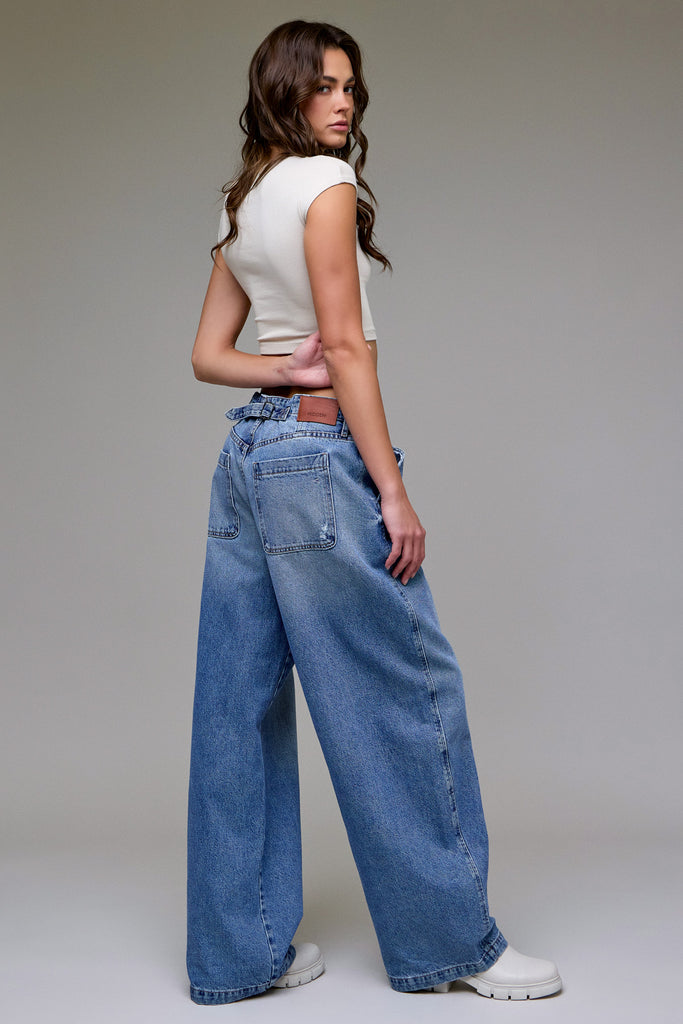 [SAMMIE] Vintage Wash Classic 31" Inseam Barrel Jean