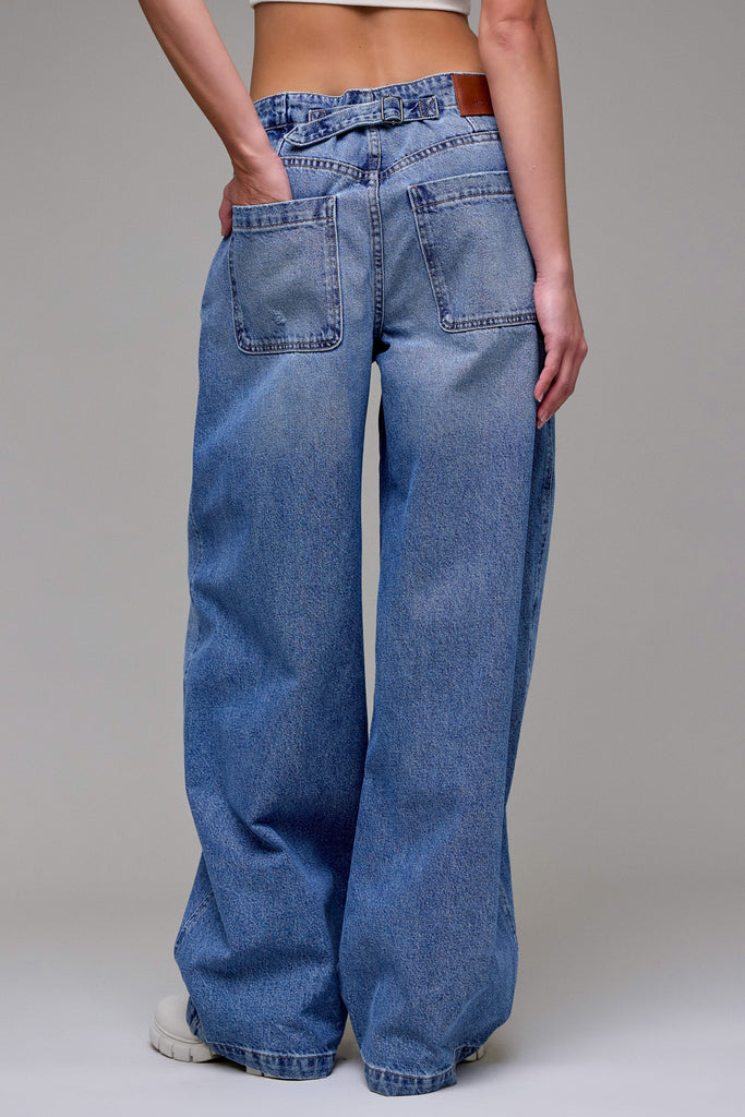 [SAMMIE] Vintage Wash Classic 31" Inseam Barrel Jean