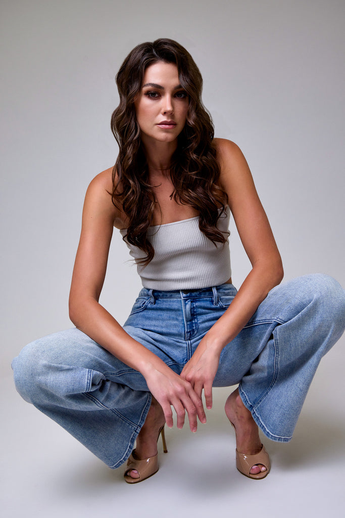[LOGAN] Light Wash Clean Stretch Mid Rise Dad Jean
