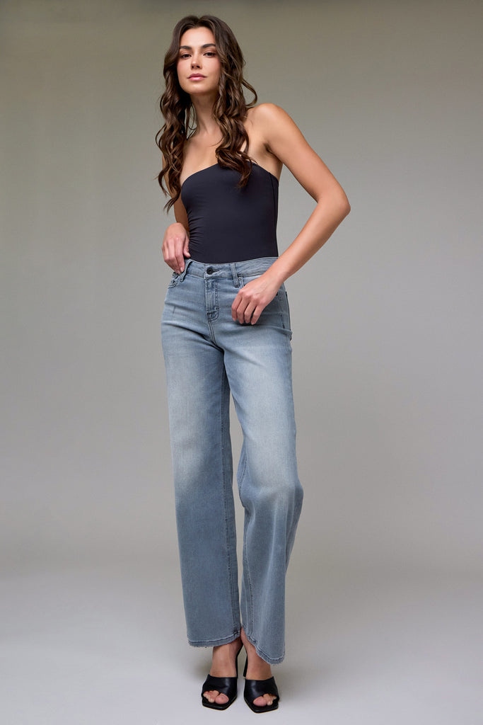 [LOGAN] Light Grey Stretch Mid Rise Dad Jean