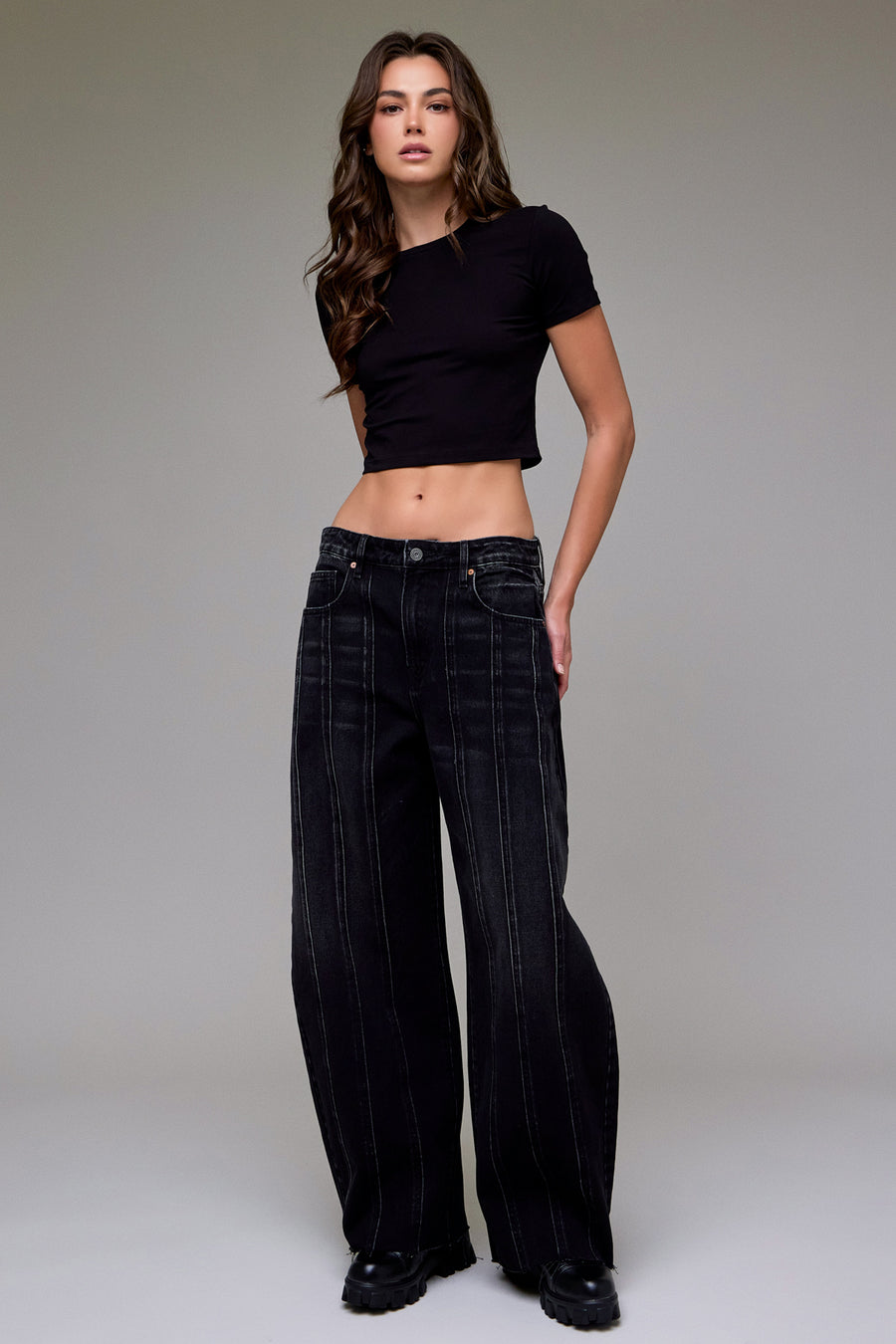 [SAMMIE] Black Classic Vintage Barrel Jean