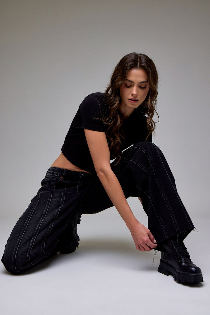 [SAMMIE] Black Classic Vintage Barrel Jean