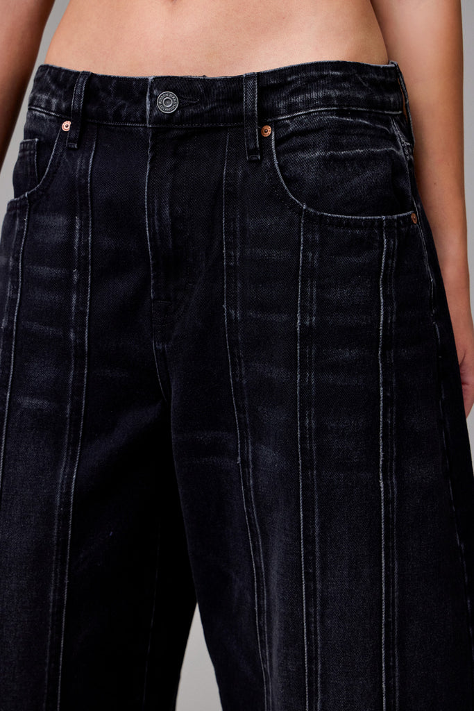 [SAMMIE] Black Classic Vintage Barrel Jean