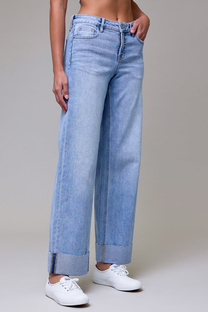 [LOGAN] Mid Rise Dad Jean with Raw Hem 3" Cuff