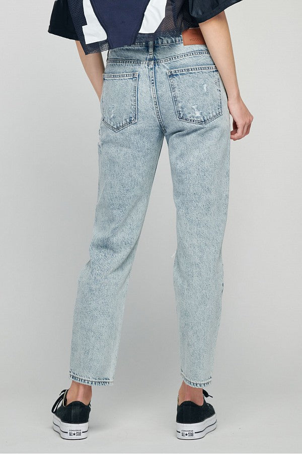 BAILEY<p/> VINTAGE WASH KNEE DISTRESSED BOYFRIEND