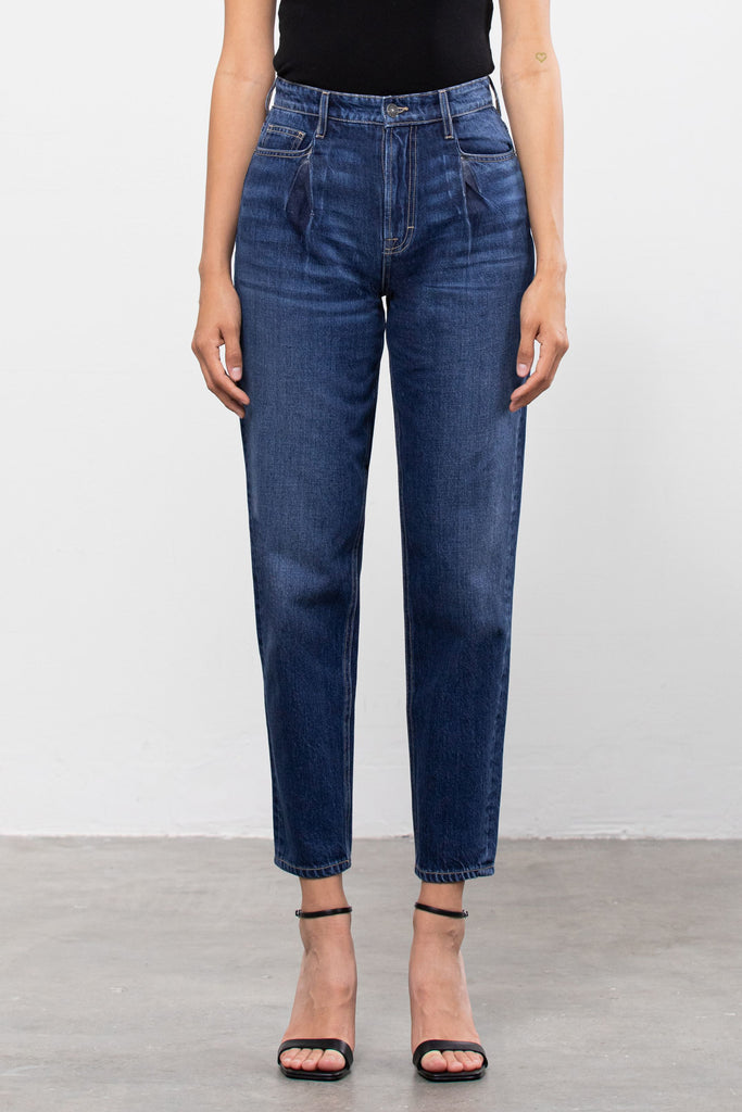 ZOEY <p/> DARK WASH PLEATED CLASSIC MOM TAPERED FIT