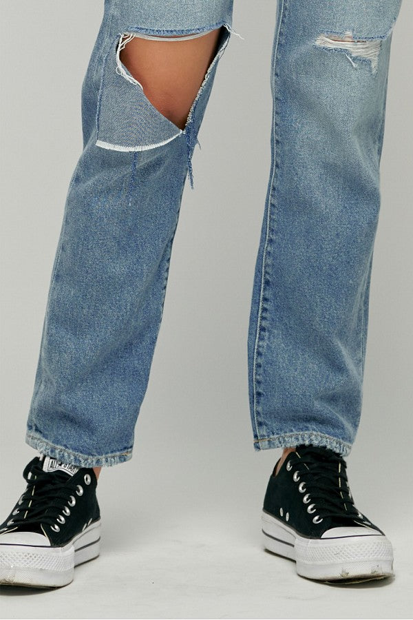 TRACEY <p/> MEDIUM WASH KNEE CUT STRAIGHT FIT